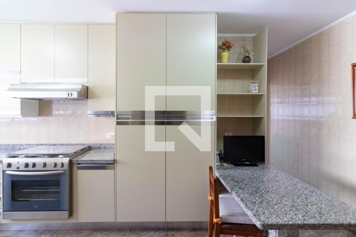 Apartamento, 3 quartos, 270 m² - Foto 57