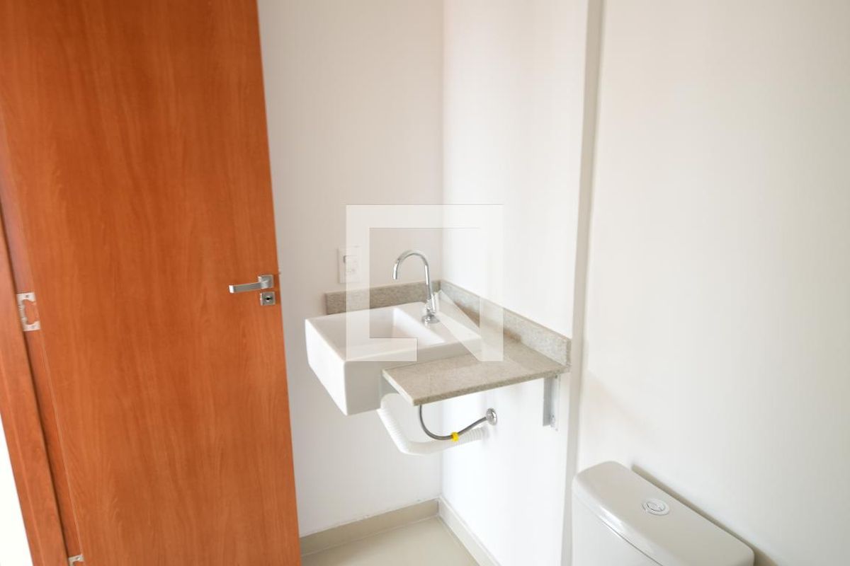 Apartamento à Venda - Guanabara, 2 Quartos,  65 m2 em , Campinas - sp | SoloBR