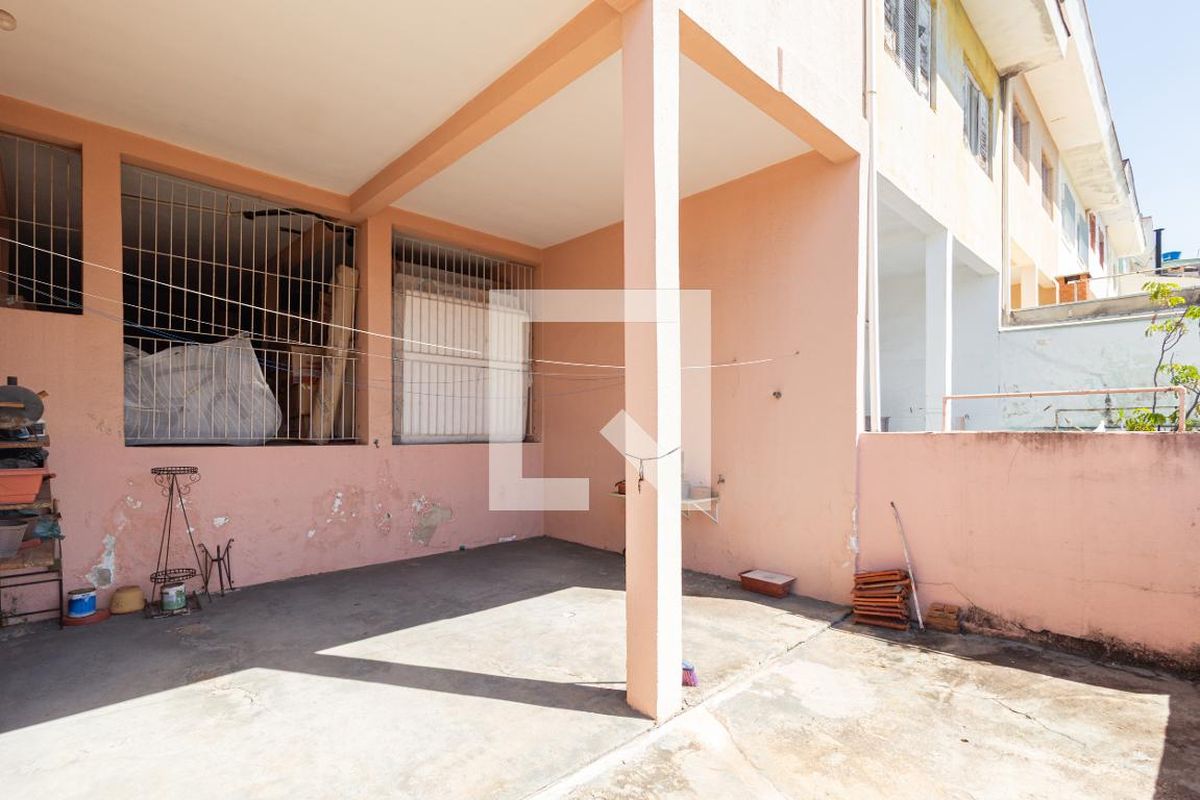 Casa, 3 quartos, 245 m² - Foto 27