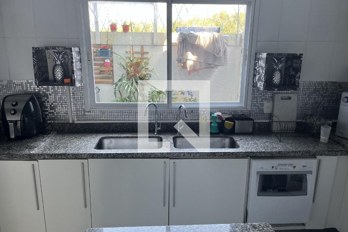 Casa, 3 quartos, 164 m² - Foto 6