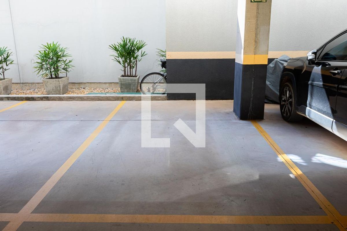 Apartamento à Venda - Cambuí, 2 Quartos,  70 m2 em , Campinas - sp | SoloBR