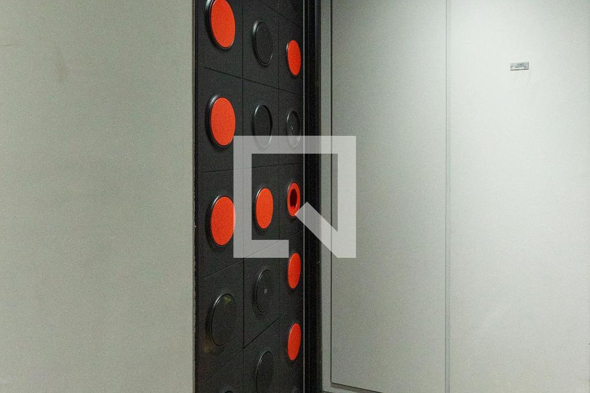 Apartamento à Venda - Cambuí, 2 Quartos,  70 m2 em , Campinas - sp | SoloBR