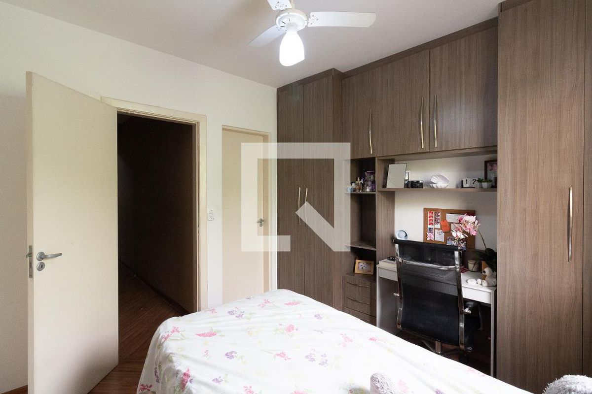 Casa, 3 quartos, 246 m² - Foto 11