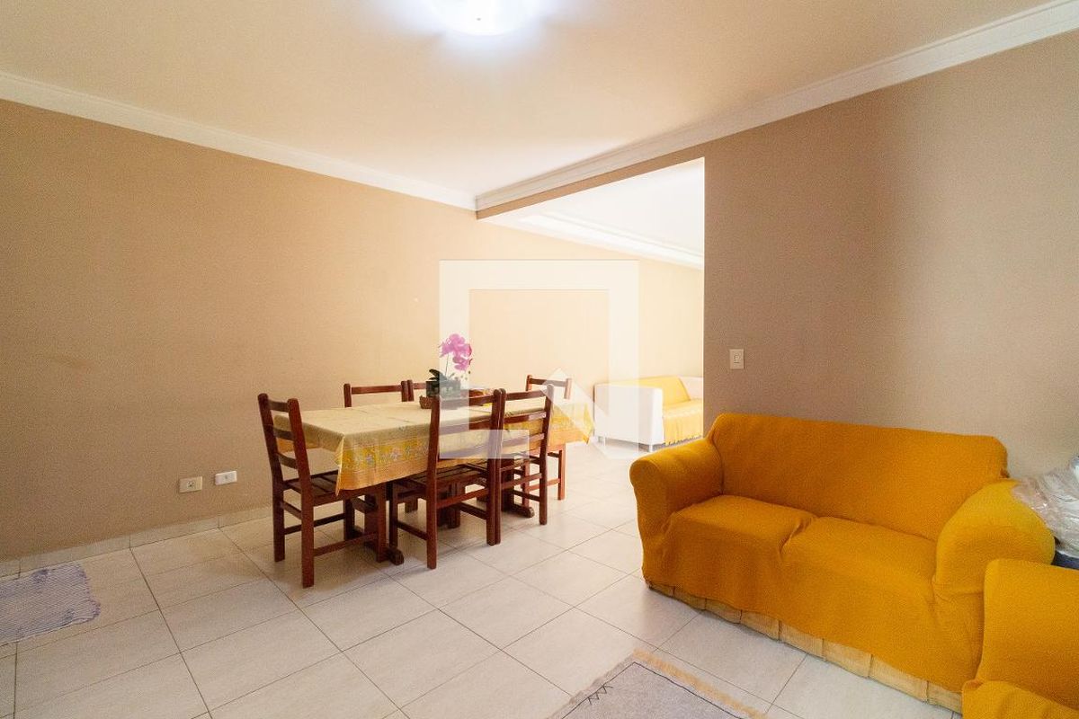 Casa, 3 quartos, 246 m² - Foto 7