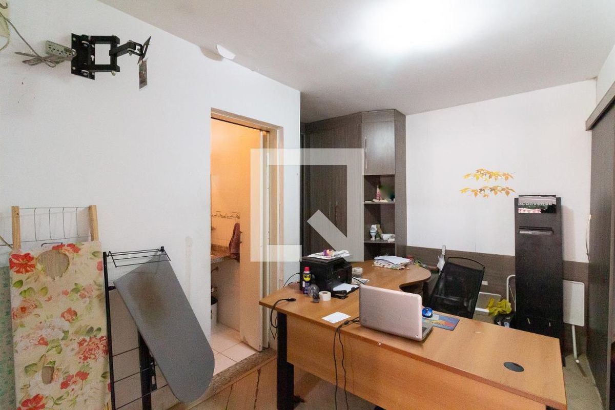 Casa, 3 quartos, 246 m² - Foto 29