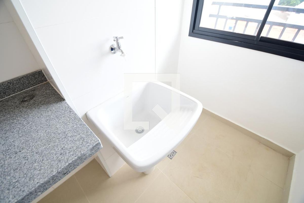 Apartamento à Venda - Guanabara, 2 Quartos,  63 m2 em , Campinas - sp | SoloBR