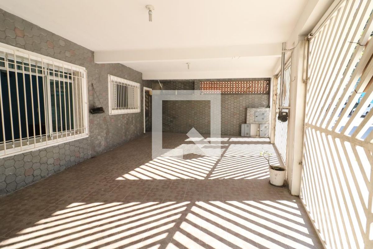 Casa, 3 quartos, 280 m² - Foto 45