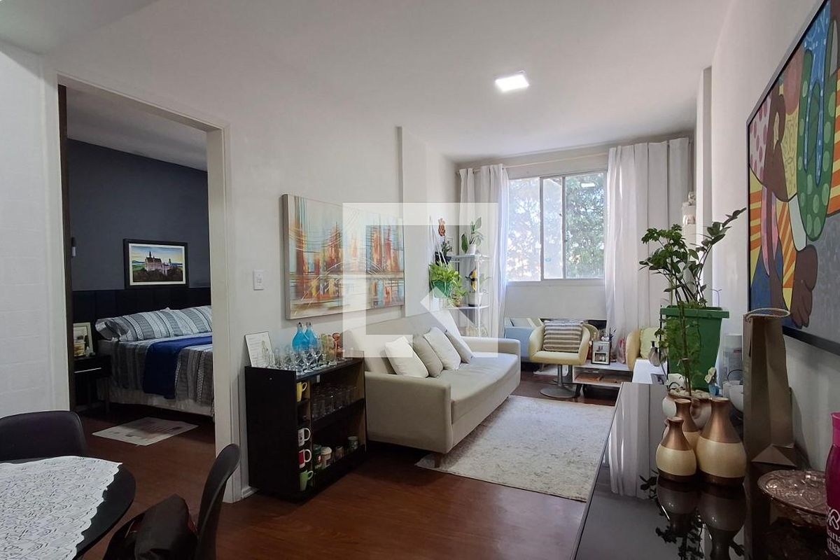 Apartamento à Venda - Cambuí, 1 Quarto,  50 m2 em , Campinas - sp | SoloBR