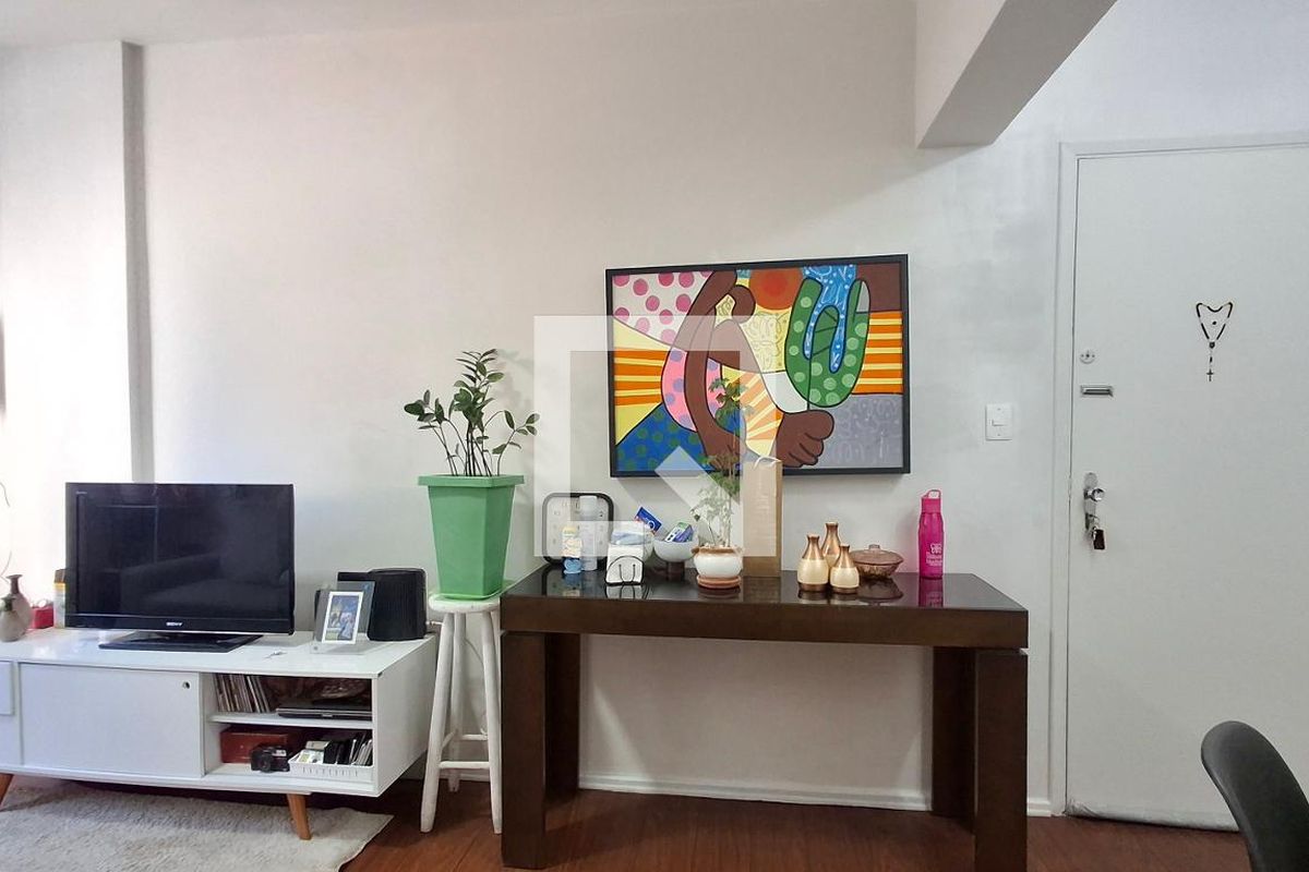 Apartamento à Venda - Cambuí, 1 Quarto,  50 m2 em , Campinas - sp | SoloBR