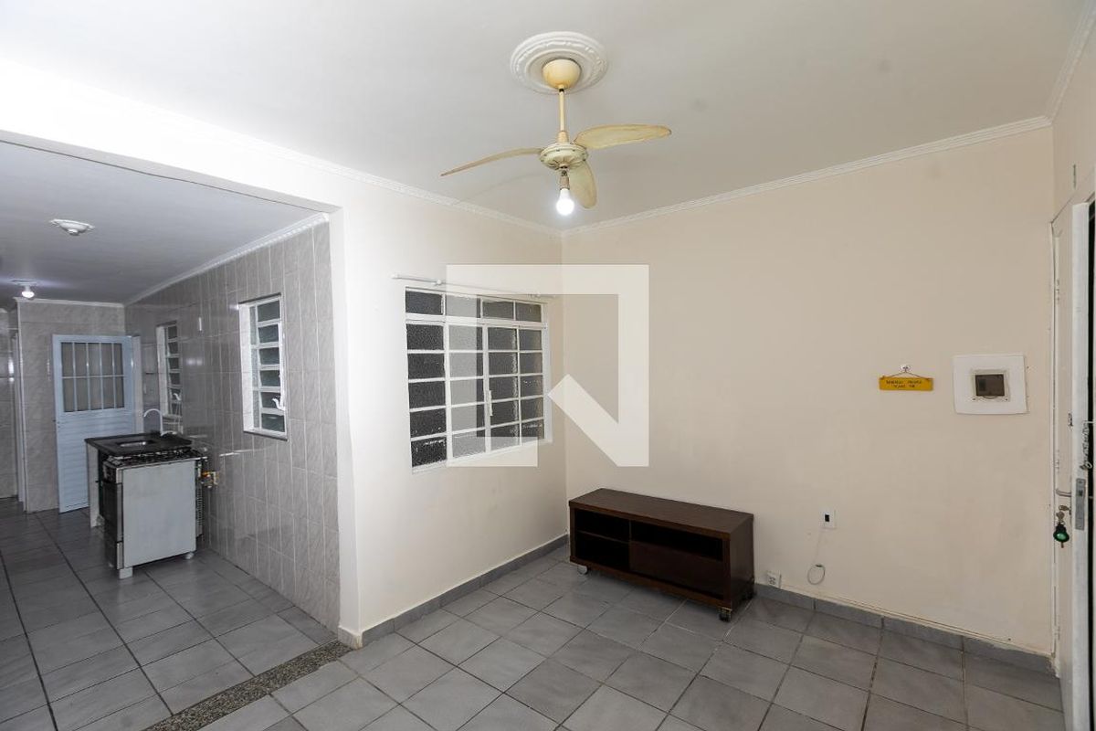 Apartamento à Venda - Centro, 1 Quarto,  51 m2 em , Campinas - sp | SoloBR