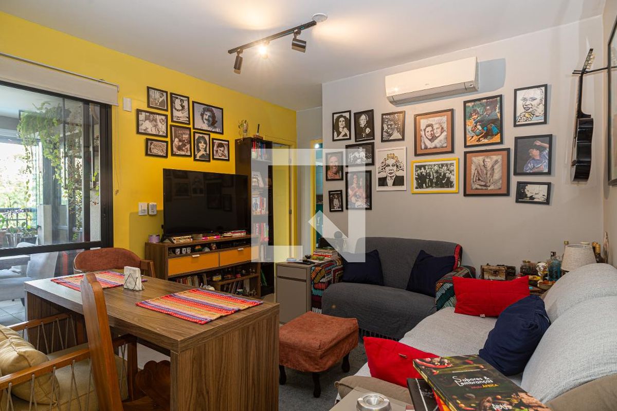 Apartamento, 2 quartos, 57 m² - Foto 1