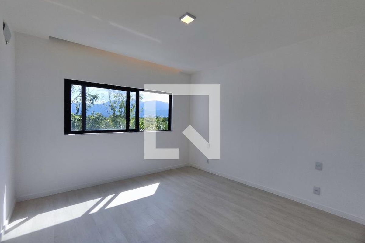 Casa, 4 quartos, 350 m² - Foto 42