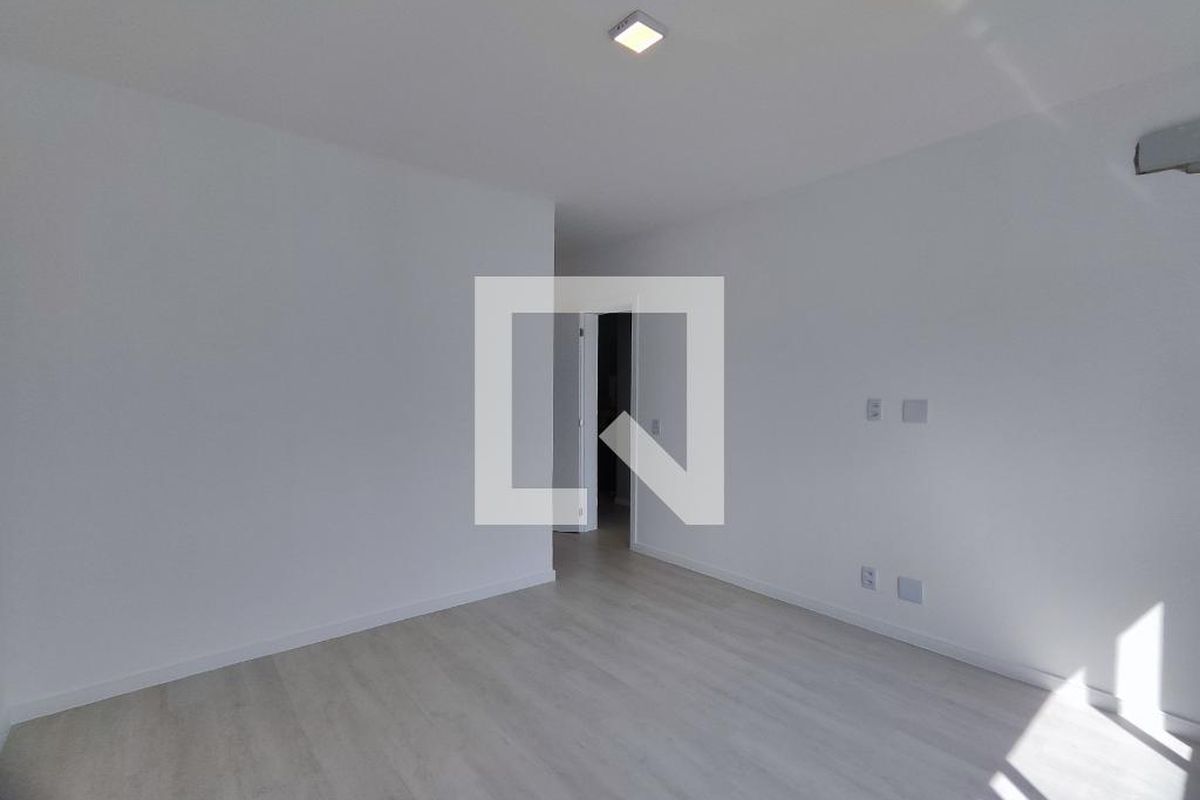 Casa, 4 quartos, 350 m² - Foto 44