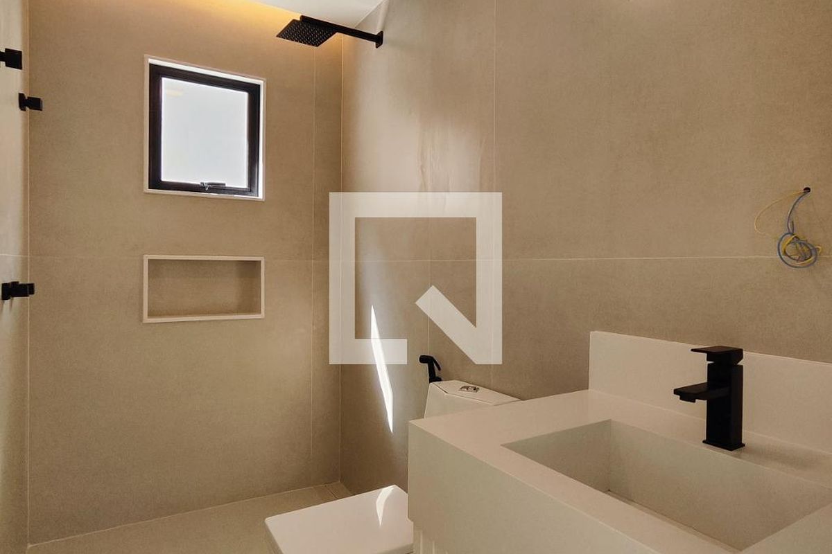 Casa, 4 quartos, 350 m² - Foto 47