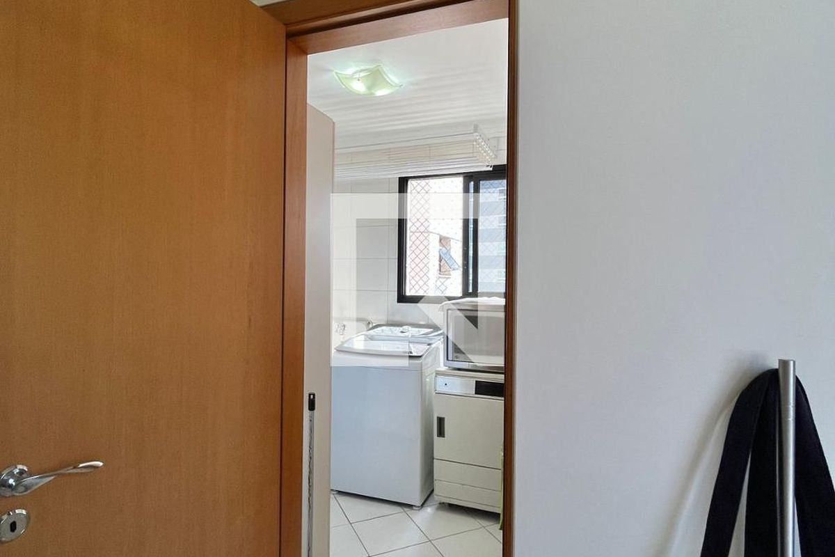Apartamento à Venda - Nova Campinas, 4 Quartos,  130 m2 em , Campinas - sp | SoloBR