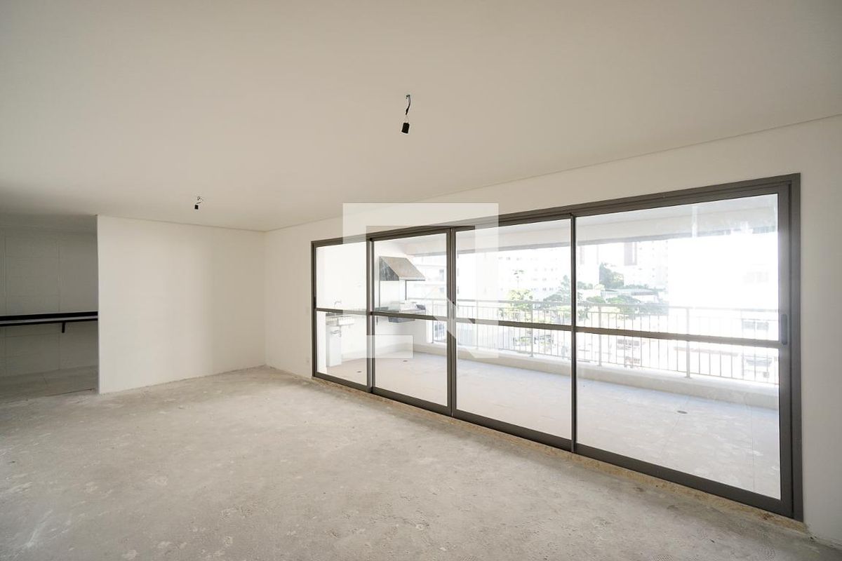 Apartamento, 3 quartos, 161 m² - Foto 1