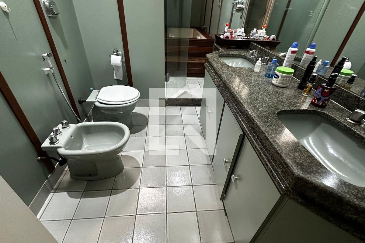 Apartamento, 3 quartos, 208 m² - Foto 22