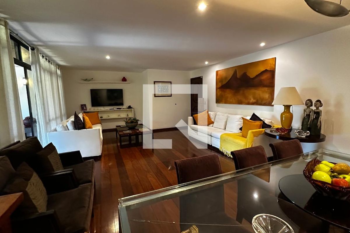Apartamento, 3 quartos, 208 m² - Foto 2