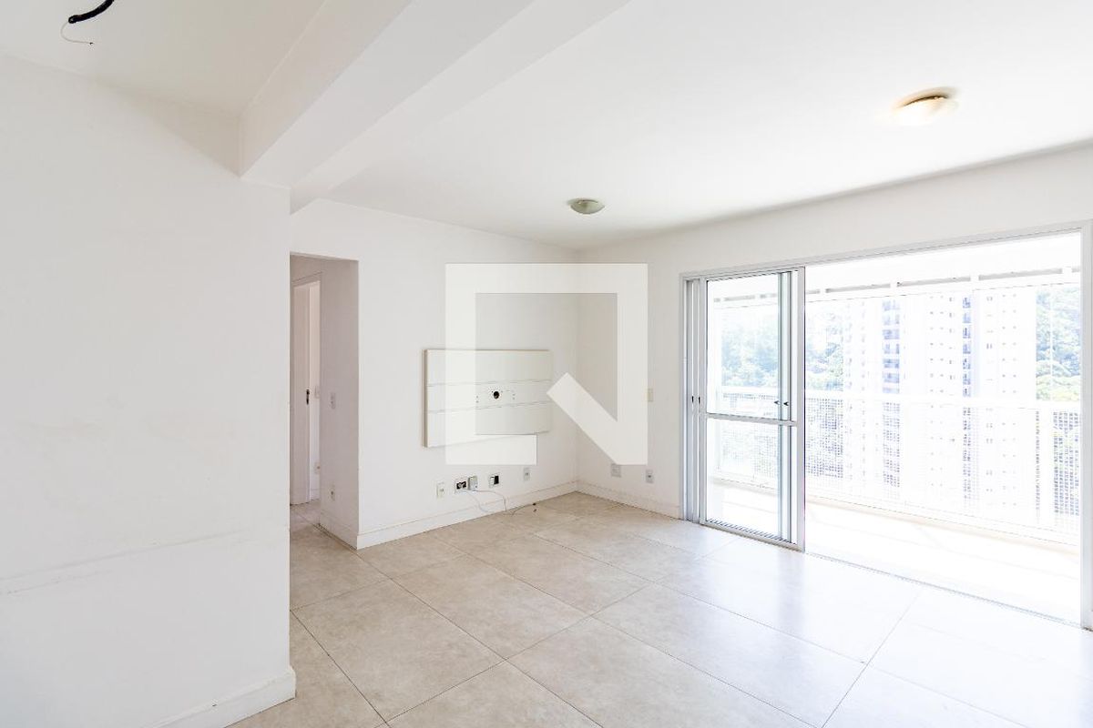 Apartamento, 2 quartos, 66 m² - Foto 1