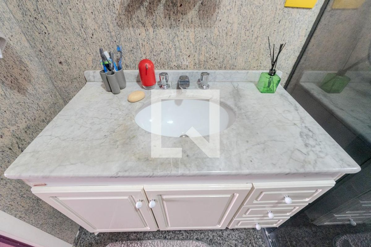 Apartamento, 4 quartos, 228 m² - Foto 37