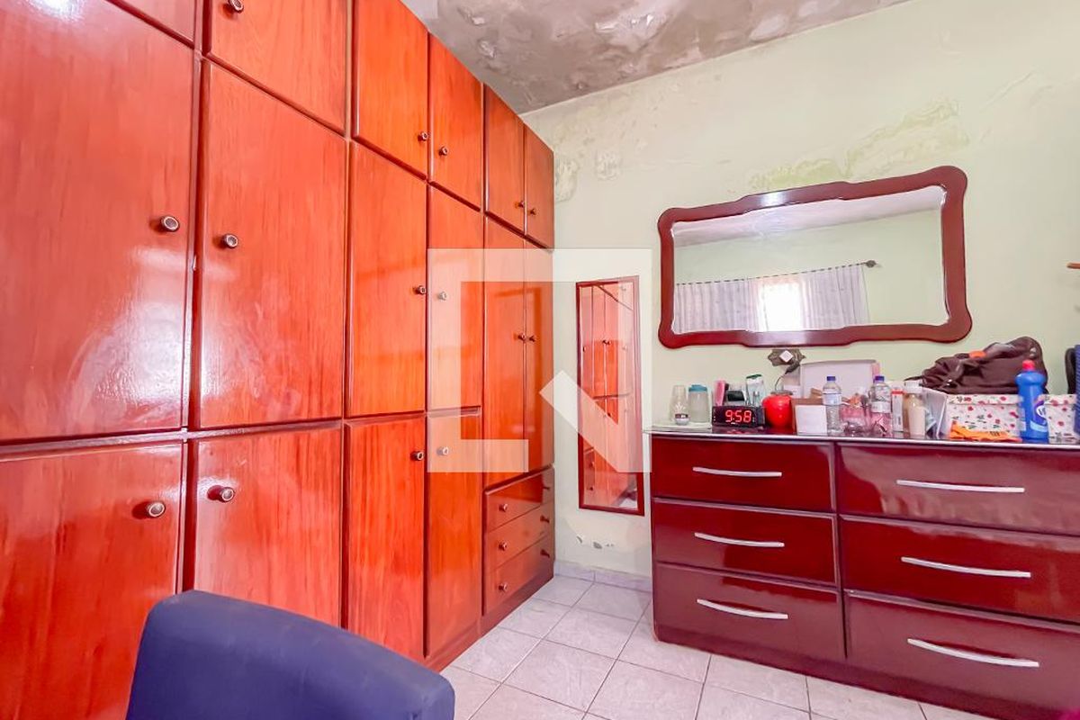 Casa, 3 quartos, 245 m² - Foto 8