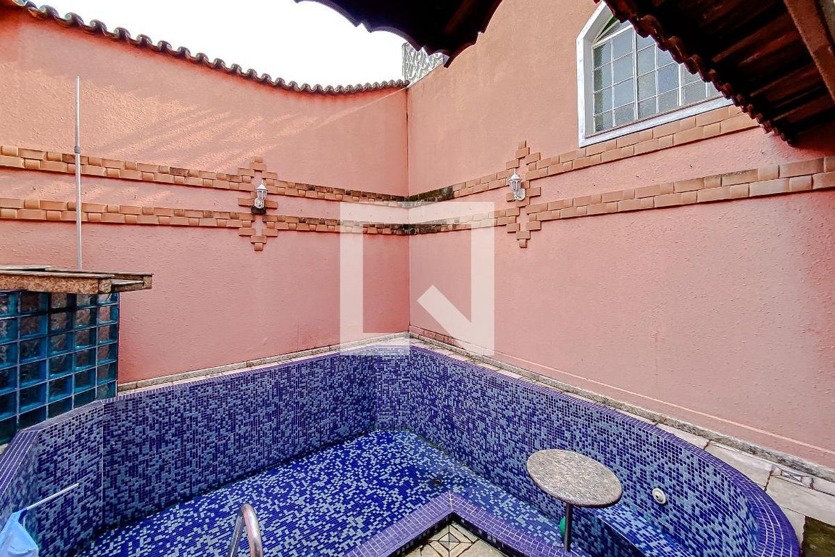 Casa, 4 quartos, 390 m² - Foto 69