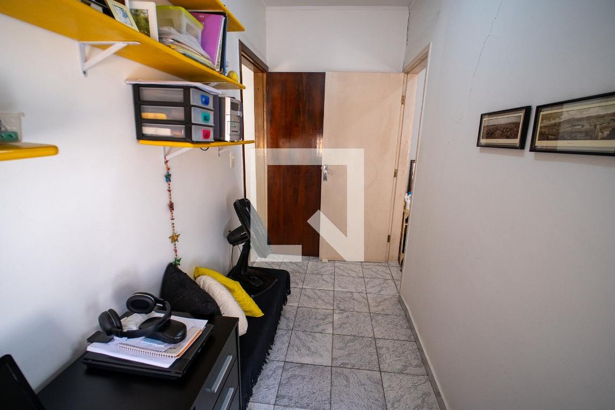 Casa, 3 quartos, 200 m² - Foto 17