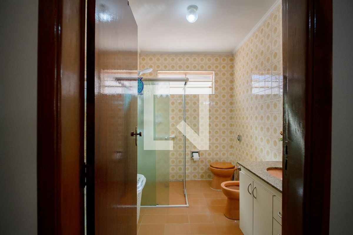 Casa, 3 quartos, 200 m² - Foto 25