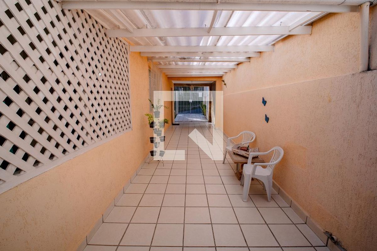 Casa, 3 quartos, 200 m² - Foto 47