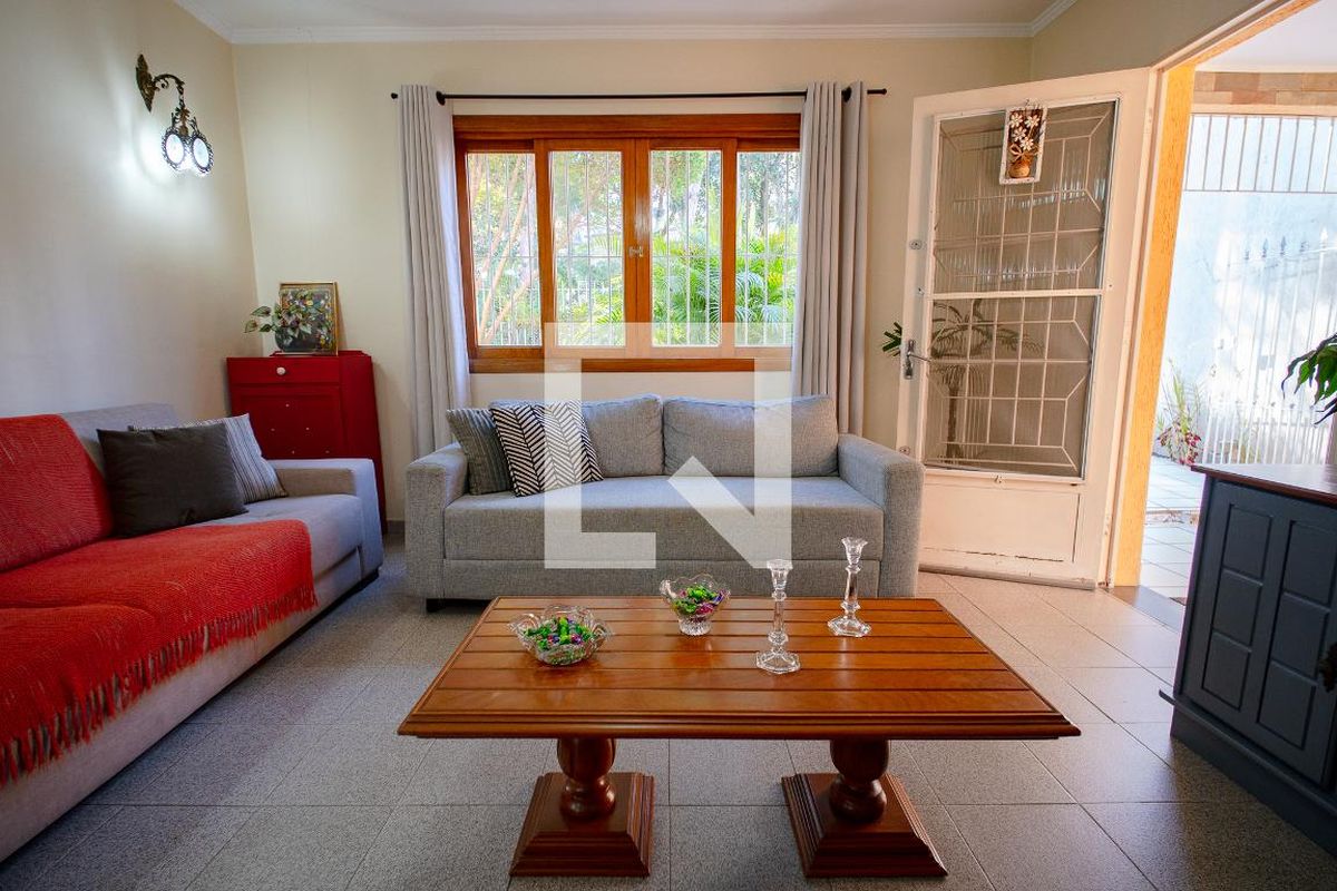 Casa, 3 quartos, 200 m² - Foto 4