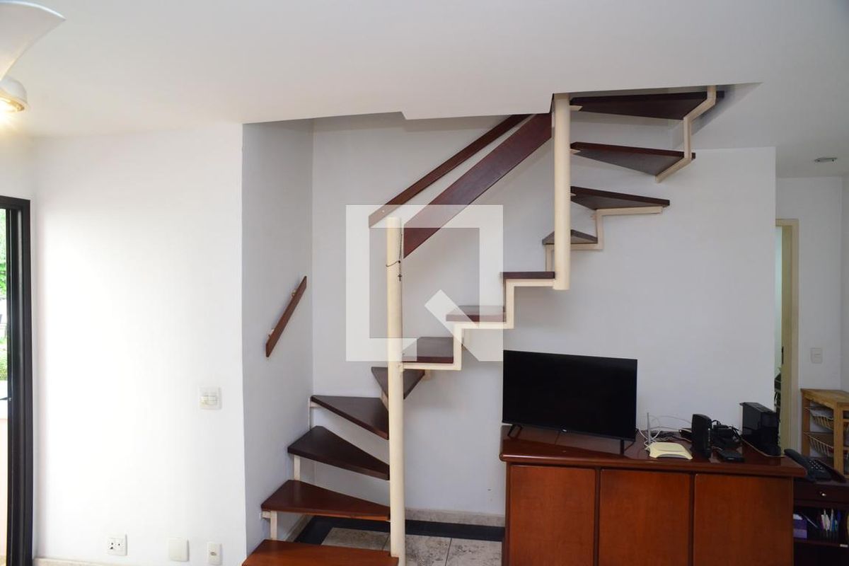 Apartamento, 2 quartos, 71 m² - Foto 4