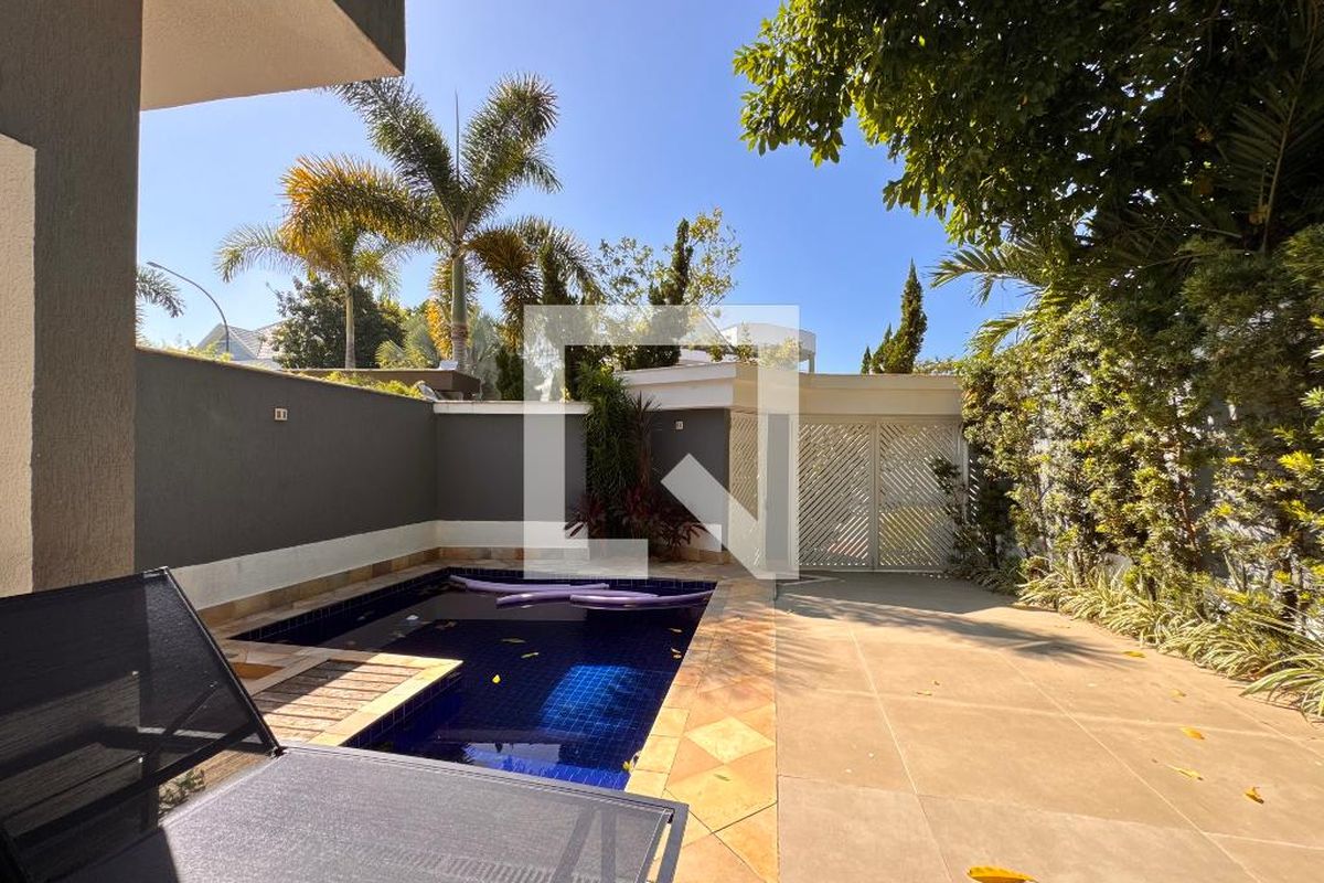 Casa, 4 quartos, 340 m² - Foto 65