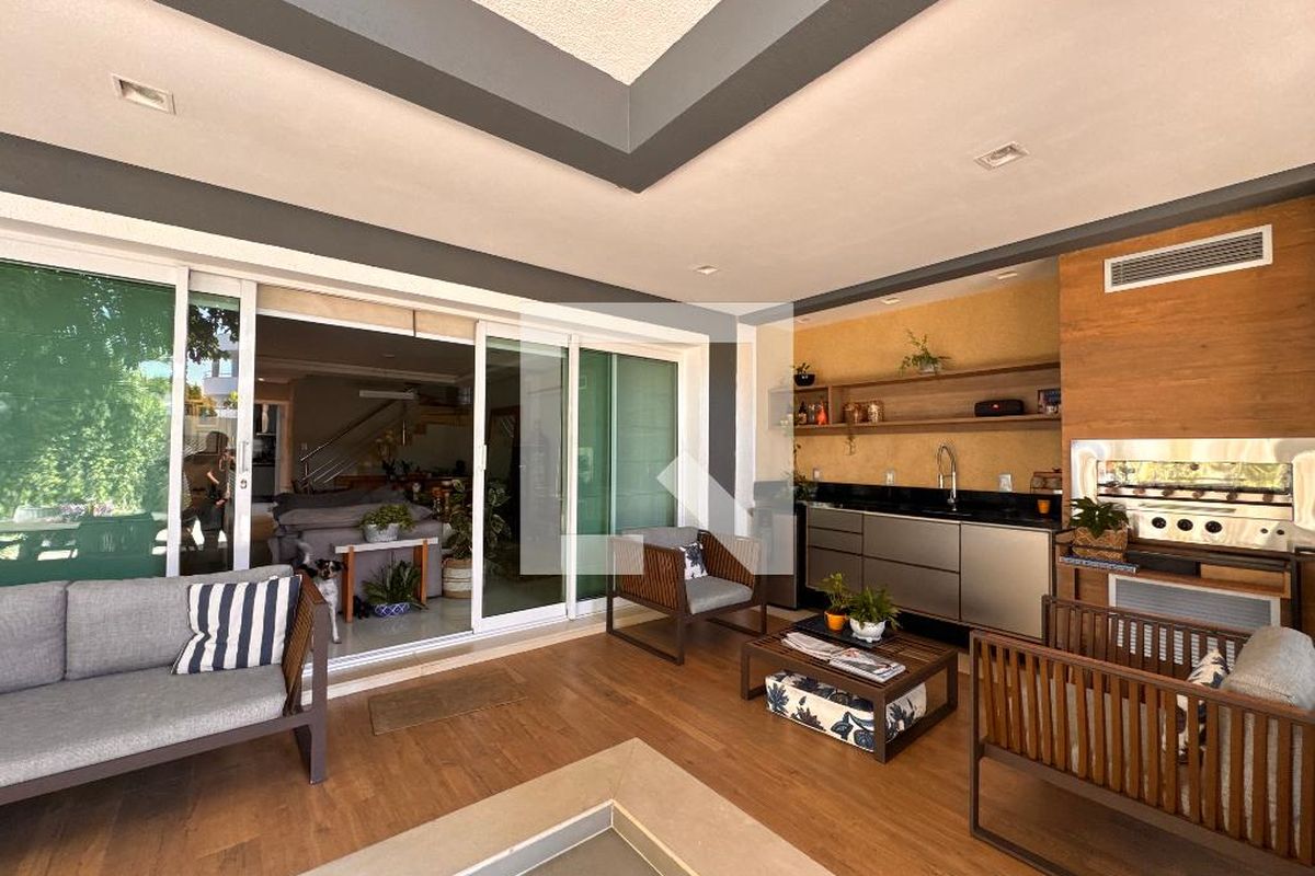 Casa, 4 quartos, 340 m² - Foto 69