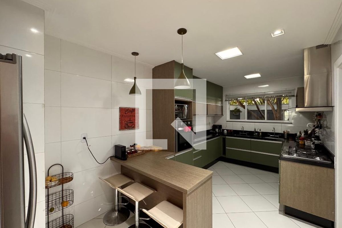 Casa, 4 quartos, 340 m² - Foto 50