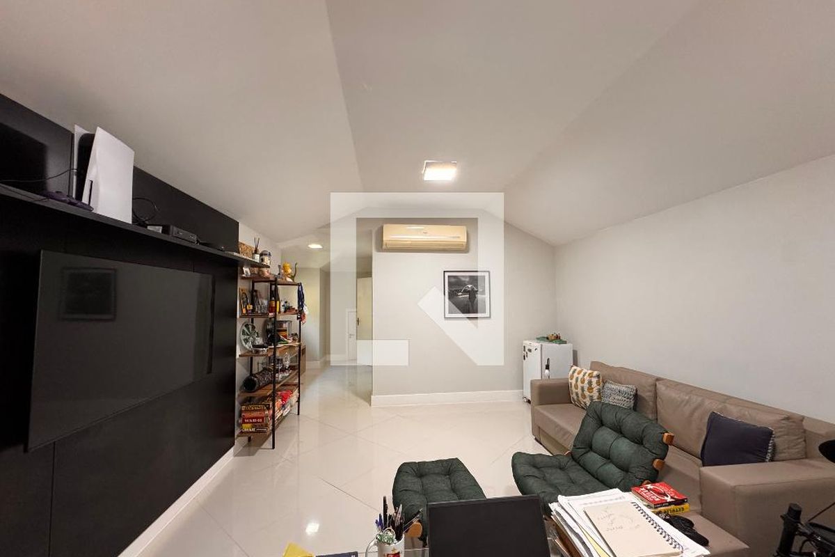 Casa, 4 quartos, 340 m² - Foto 42