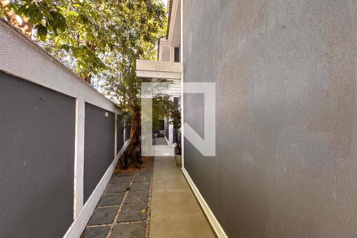 Casa, 4 quartos, 340 m² - Foto 62