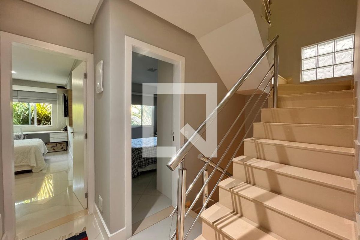 Casa, 4 quartos, 340 m² - Foto 40
