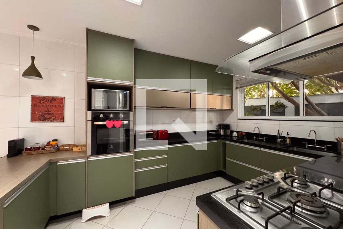 Casa, 4 quartos, 340 m² - Foto 54