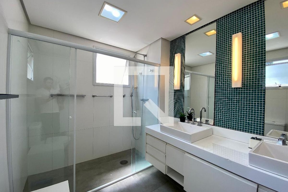 Apartamento, 4 quartos, 245 m² - Foto 41