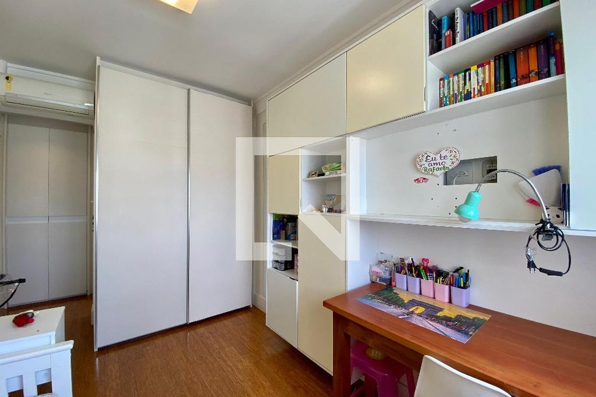 Apartamento, 4 quartos, 245 m² - Foto 31
