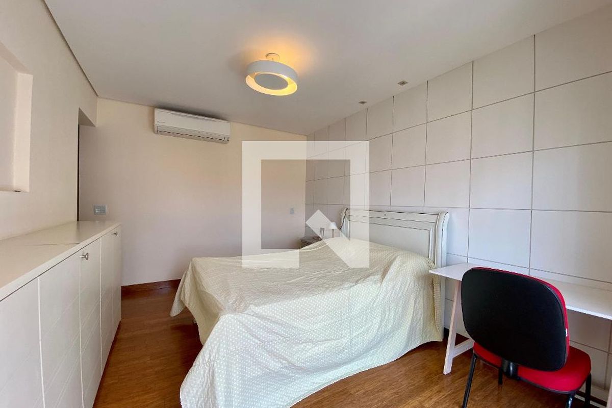 Apartamento, 4 quartos, 245 m² - Foto 19