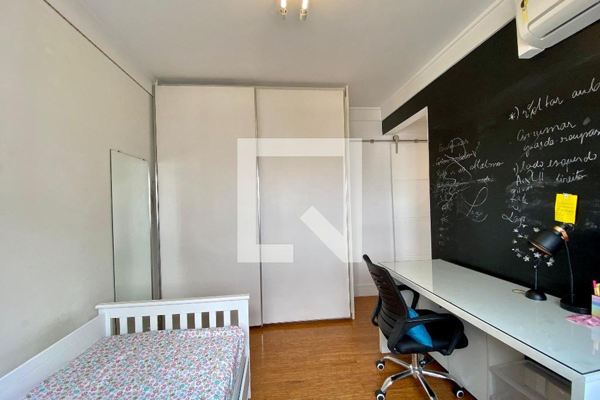 Apartamento, 4 quartos, 245 m² - Foto 32
