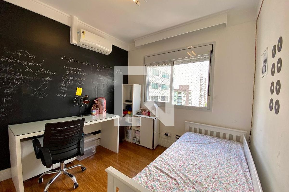 Apartamento, 4 quartos, 245 m² - Foto 24