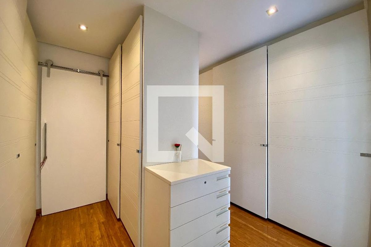 Apartamento, 4 quartos, 245 m² - Foto 21