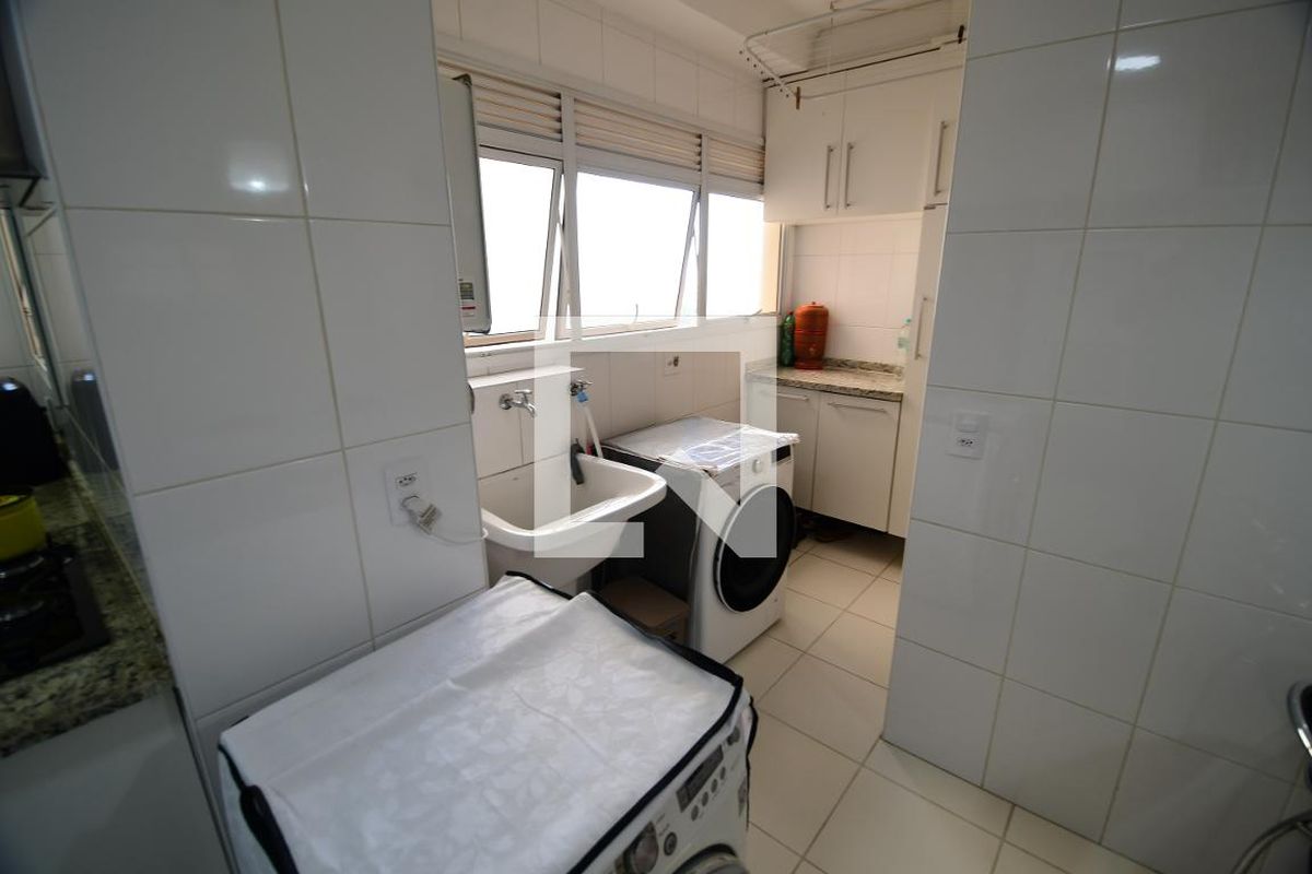 Apartamento à Venda - Lot. Alphaville Campinas, 4 Quartos,  137 m2 em , Campinas - sp | SoloBR