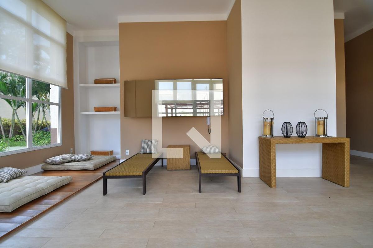 Apartamento à Venda - Lot. Alphaville Campinas, 4 Quartos,  137 m2 em , Campinas - sp | SoloBR