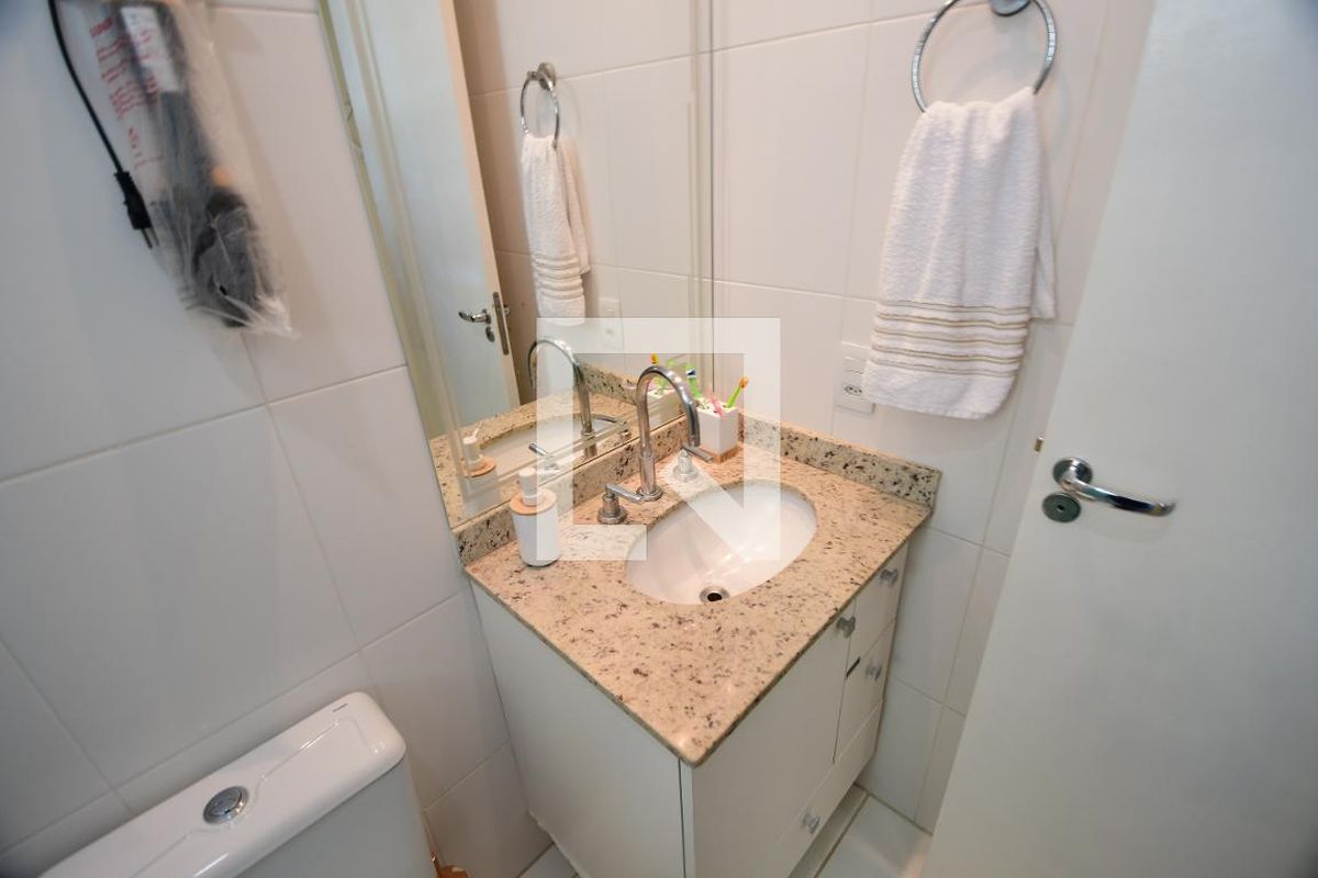 Apartamento à Venda - Lot. Alphaville Campinas, 4 Quartos,  137 m2 em , Campinas - sp | SoloBR