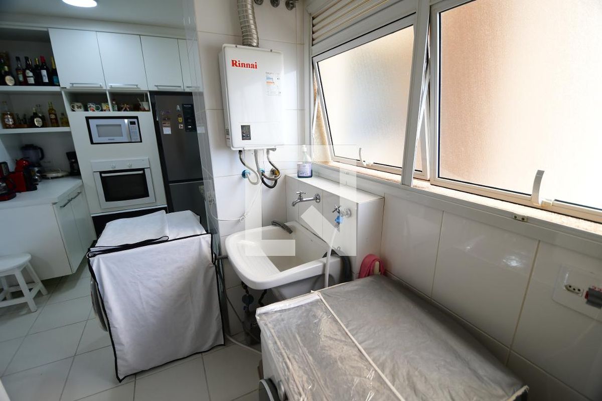 Apartamento à Venda - Lot. Alphaville Campinas, 4 Quartos,  137 m2 em , Campinas - sp | SoloBR