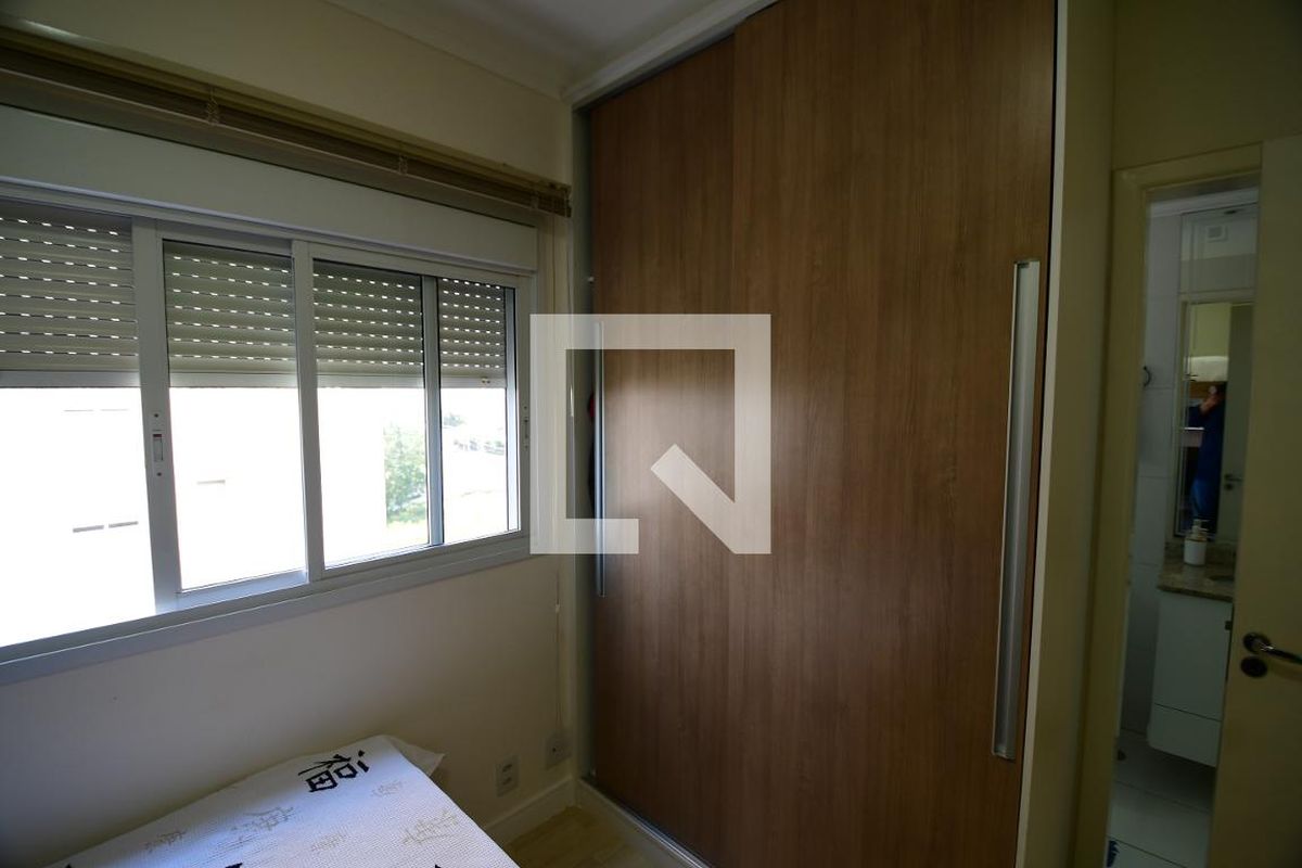 Apartamento à Venda - Lot. Alphaville Campinas, 4 Quartos,  137 m2 em , Campinas - sp | SoloBR