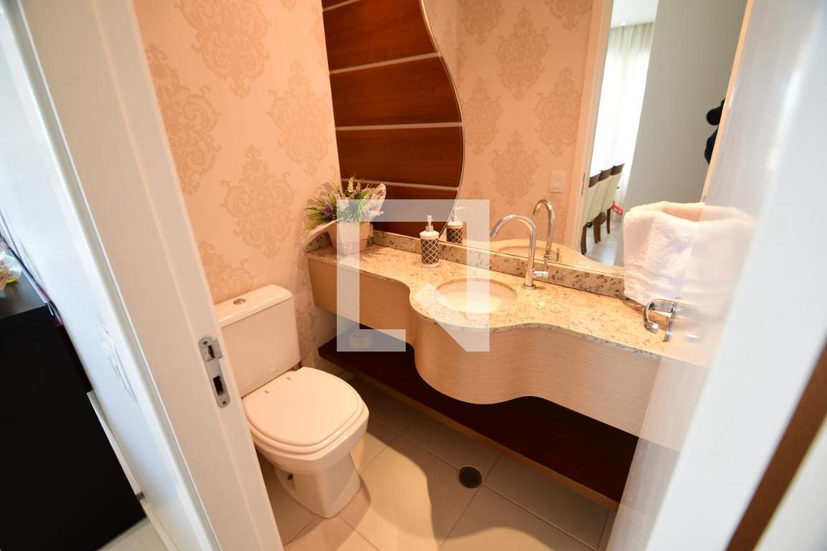 Apartamento à Venda - Lot. Alphaville Campinas, 4 Quartos,  137 m2 em , Campinas - sp | SoloBR